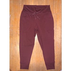 Fabletics Woman’s Maj Pocket Pant